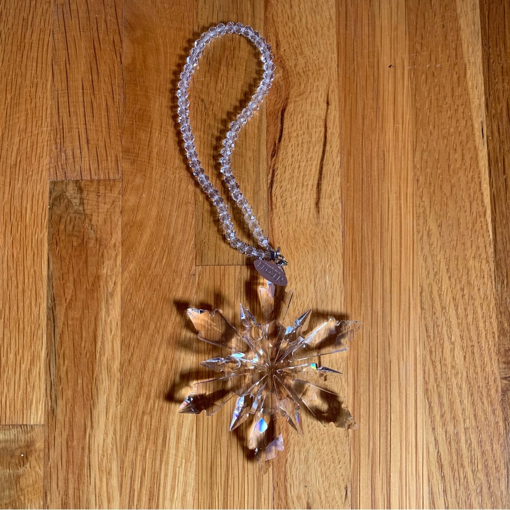 Disney's Frozen Movie Commemorative Snowflake Ornament Collectible - Picture 3 of 11